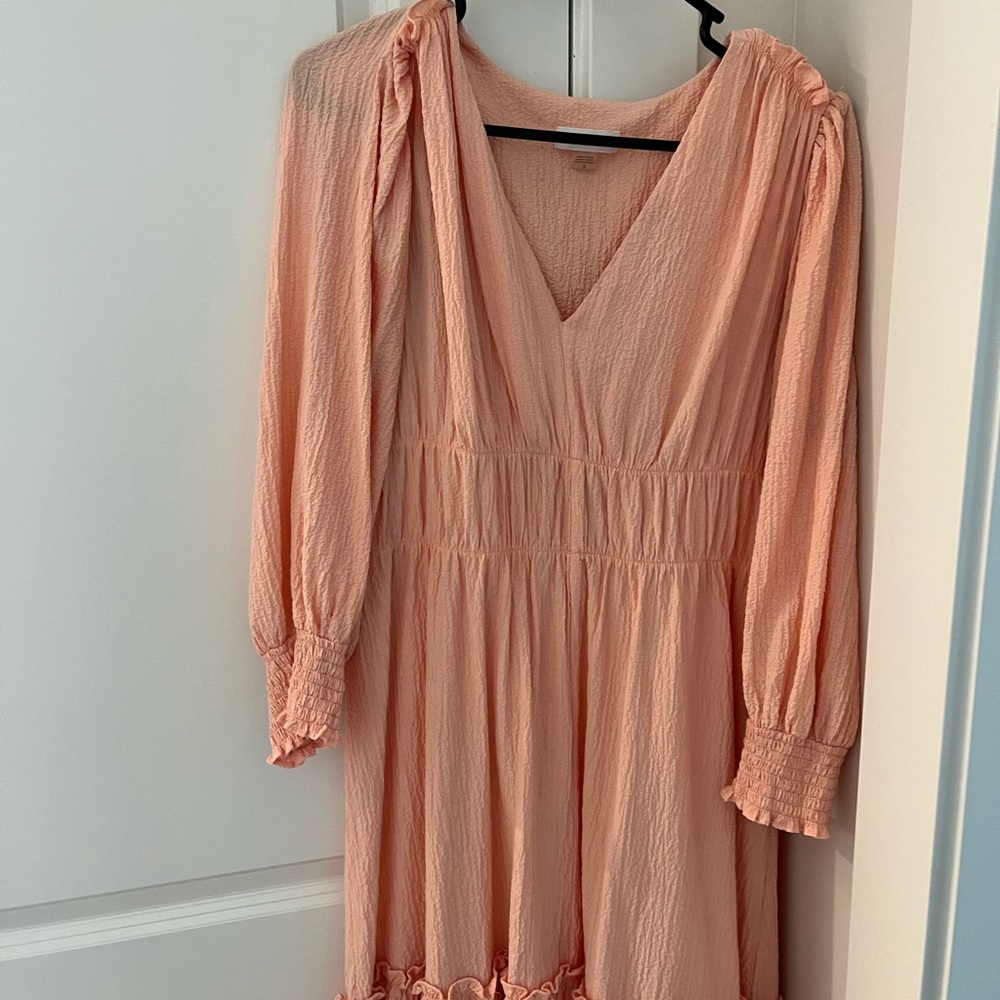CALVIN KLEIN V-Neckline Bishop Sleeve Dress, Elastic Waist, Peach Color, Size 12